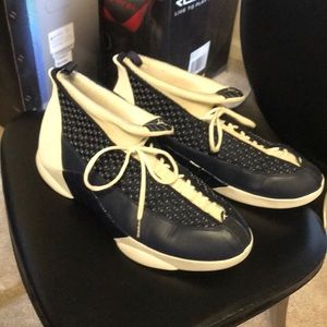 Size 14 retro 15 obsidian
